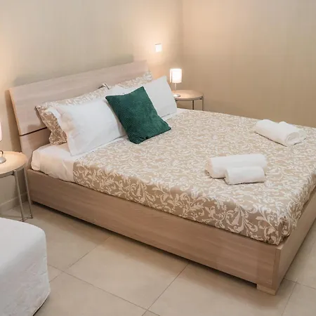 Apartment Sweet 3 Bedr - 3 Stops From Piramide Rome