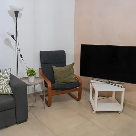 Sweet 3 Bedr - 3 Stops From Piramide *