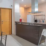 Apartment Sweet 3 Bedr - 3 Stops From Piramide *